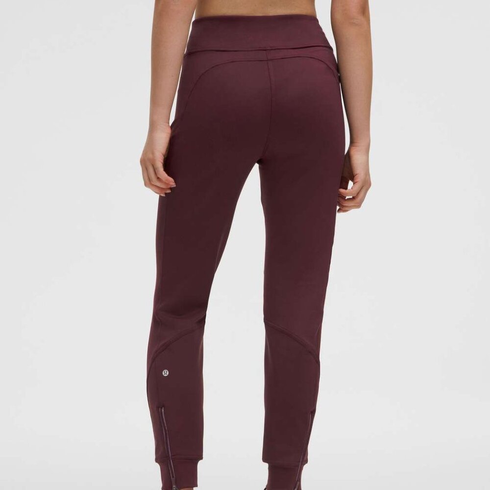 Lululemon Cold Weather High-Rise Running Jogger *Full length, Garnet